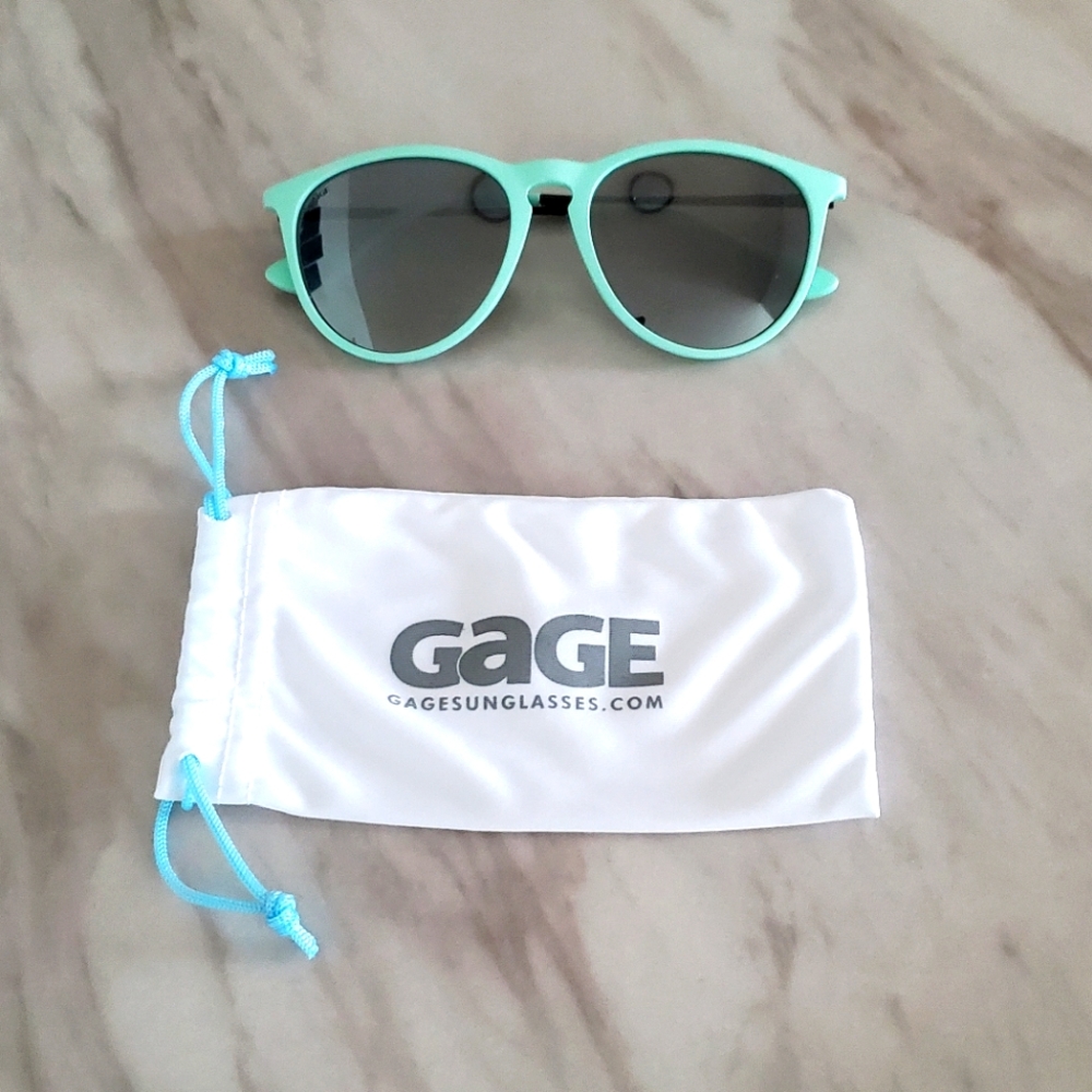 Turquoise frame mirror sunglasses. Womens. One size fits all.